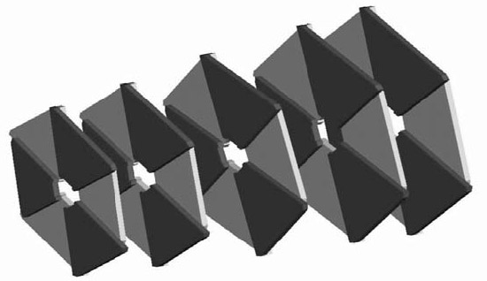 Figura 3. Il tracciatore T1 è costituito da cinque piani di rivelatori a gas di particelle cariche ai due lati del punto d’interazione protone–protone