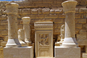 colonne Medinet Madi